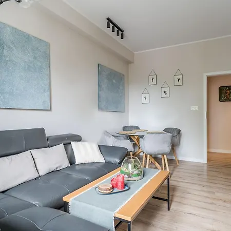 Przy Stajennej Apartament *